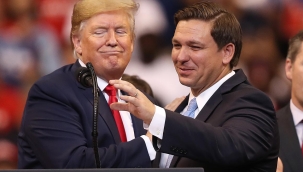 Trump, DeSantis'i aday olmaması için uyardı
