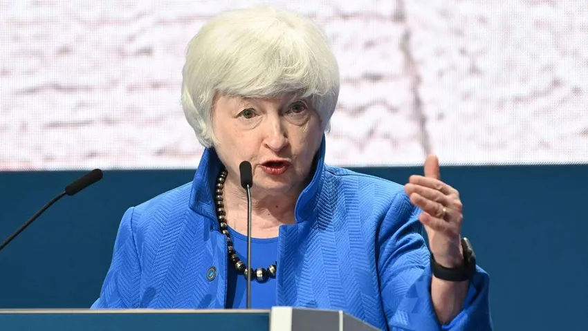 Yellen: "Aşağı yönlü risklere karşı tetikteyiz"
