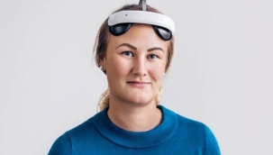 Depresyonla mücadele için elektrikli kulaklık 