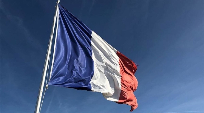 Fransa'da iki kentte silahlı saldırı: 5 yaralı