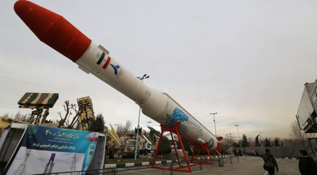 İsrail: "İran'ın 5 nükleer silahlık uranyumu var"