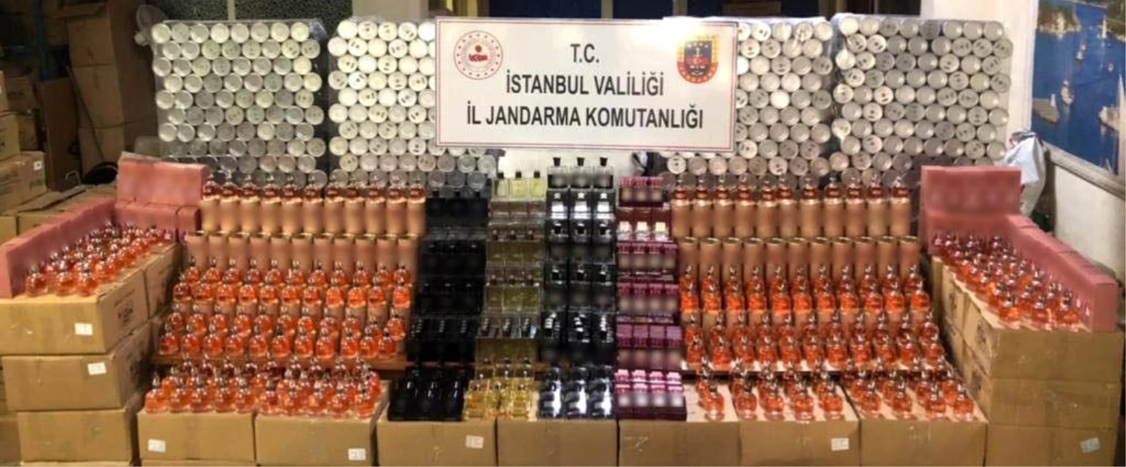 İstanbul'da sahte parfüm operasyonu: 25 bin şişe