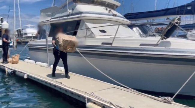 İtalya'da 2,7 ton saf kokain ele geçirildi