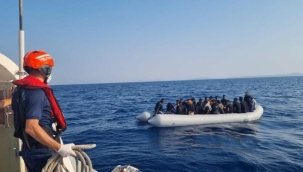İzmir açıklarında 115 kaçak kurtarıldı