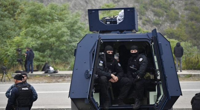 Kosova'da eylemlerde çatışma çıktı: 4 yaralı