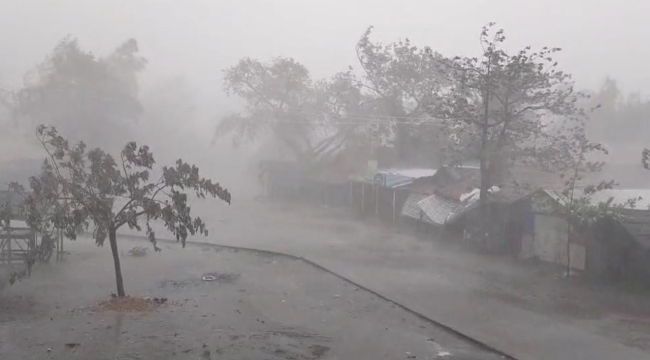 Myanmar'da Mocha Kasırgası: 5 can kaybı