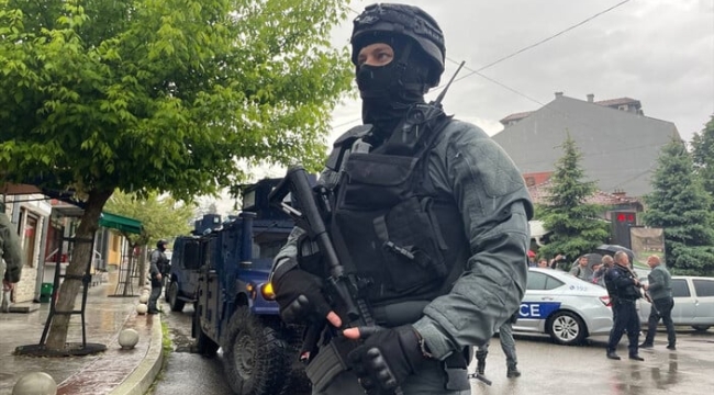 NATO, Kosova'ya takviye asker gönderecek