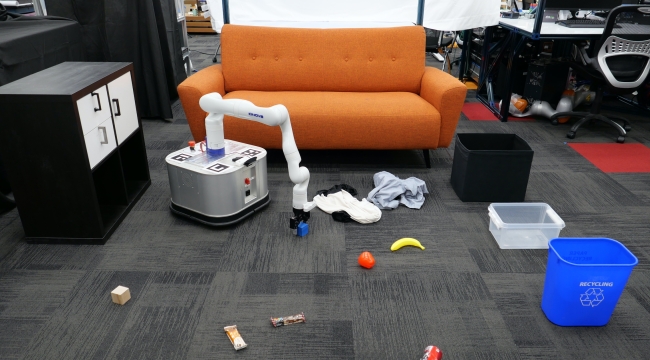 Oda toplayan robot geliştirildi: TidyBot