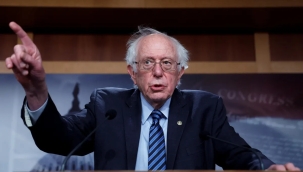 Sanders: "1 kişi yılda en fazla 1 milyar $ kazansın"