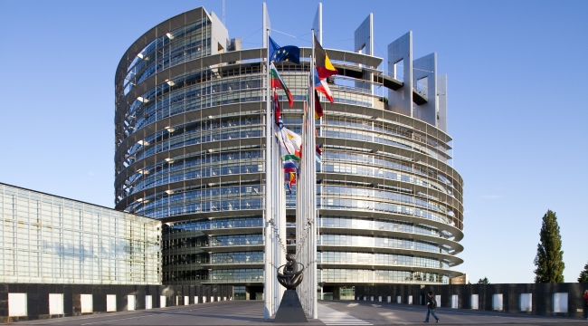 AB ülkeleri, YZ'nin kullanım alanlarını sınırlandırdı