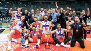 CEV Avrupa Altun Ligi'nde şampiyon Filenin Efeleri