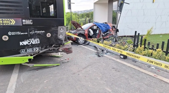 İzmit'te trafik kazası: 3 kişi hayatını kaybetti