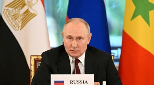 Putin: "Barış isteyenlerle yapıcı diyaloga açığız"