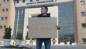 "Sığınmacı İstemiyorum" pankartına gözaltı