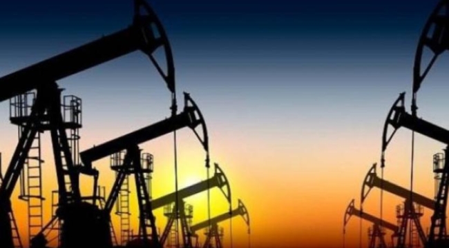 Suudi Arabistan petrol üretimini azaltıyor