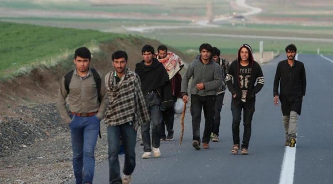 Taliban: "Türkiye, Afganlara kolaylık sağlamalı"