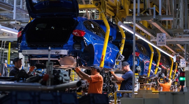 W. S. Journal: "Ford en az 1000 işçi çıkaracak"