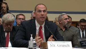 ABD'li Grusch: ''Hükümetin elinde UFO araçları var''