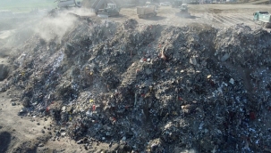 Depremzedeler toz tehdidiyle büyük risk altında