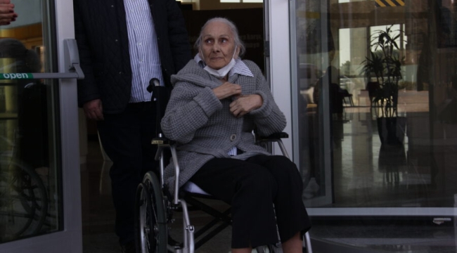 Eski tiyatrocu Tanju Tuncel hayatını kaybetti