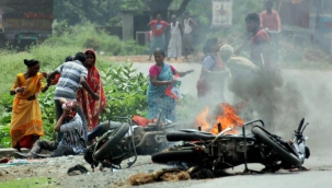 Hindistan yerel seçimlerinde kargaşa sürüyor