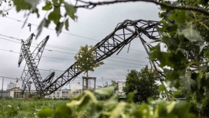 İsviçre'yi fırtına vurdu: 1 ölü, 15 yaralı 