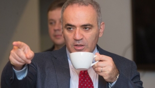 Kasparov: "Putin sahte lider, Rusya mafya devleti"