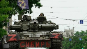 Lukaşenko: "Wagner eğitmenlerine kapımız açık"