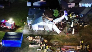 Polonya'da uçak hangara düştü: 5 ölü, 8 yaralı 