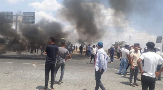 Şanlıurfa çiftçileri elektrik kesintisini protesto etti