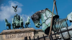 AfD güçleniyor, İsrailliler Alman vatandaşı oluyor