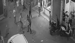 Antep'te 2 kaçak Arap grup arasında satırlı kavga