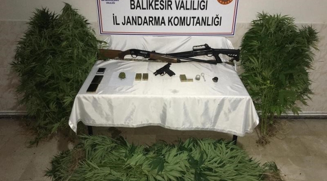 Balıkesir'de uyuşturucu operasyonu: 4 tutuklama 
