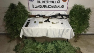 Balıkesir'de uyuşturucu operasyonu: 4 tutuklama 