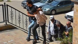 Bilecik'te bir Afgan, Tacik'in parmaklarını kesti