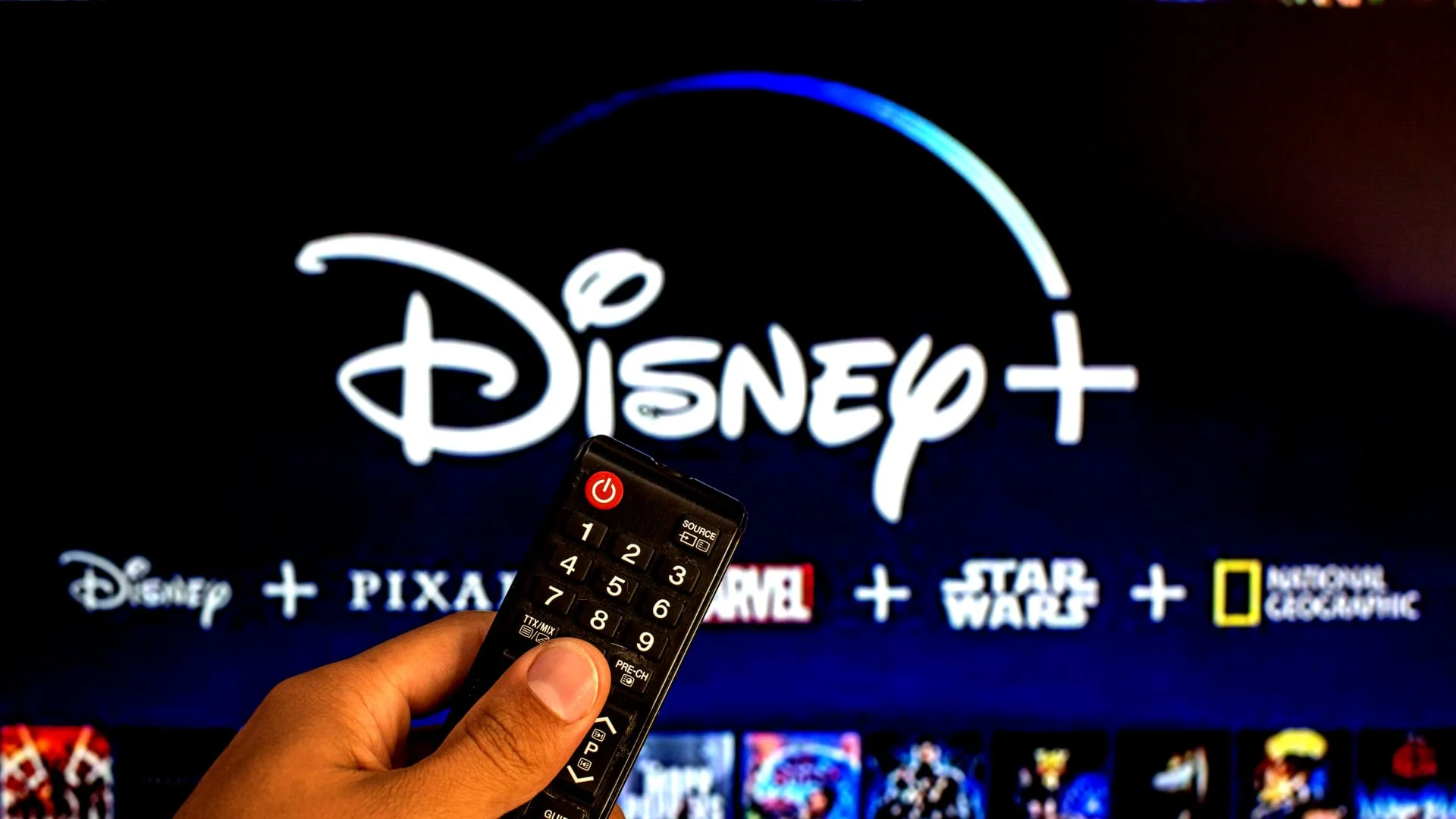 Disney son üç ayda 11,7 milyon abone kaybetti
