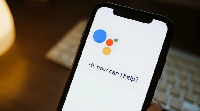 Google Asistan'a üretici yapay zeka geliyor