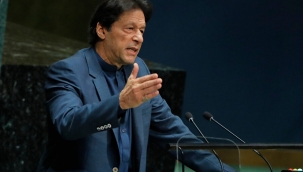 İmran Han yolsuzluktan 3 yıl hapse mahkum edildi