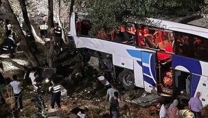 Yozgat'ta yolcu otobüsü kaza yaptı: 11 can kaybı