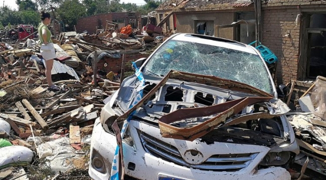 Çin'de çıkan hortumda 5 kişi hayatını kaybetti