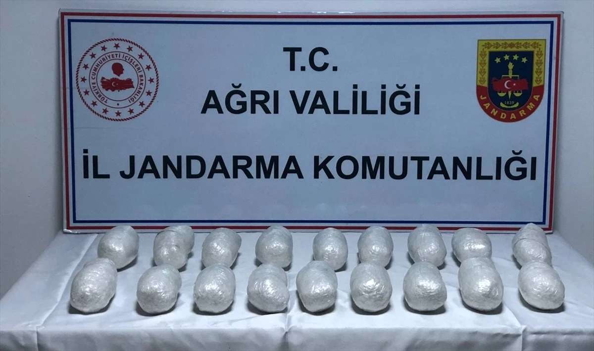 Doğubayazıt'ta 20 kilo metamfetamin ele geçirildi