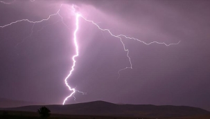 Hindistan'da yıldırım: 10 can kaybı