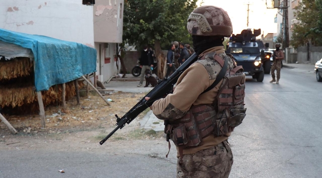 İzmir Bornova'da DEAŞ operasyonu: 5 tutuklu