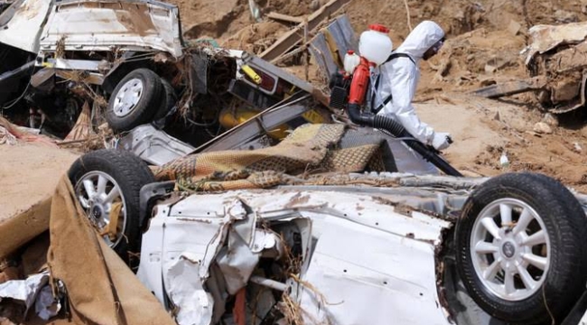 Libya'da kurtarma ekibi kaza yaptı: 7 ölü