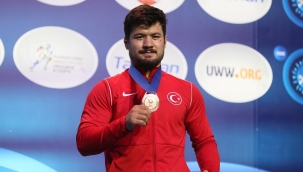 Milli güreçi Ali Cengiz, Dünya Şampiyonu oldu