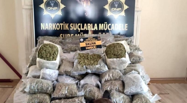Osmaniye'de 103,7 kg uyuşturucu ele geçirildi