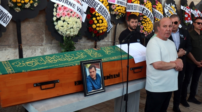 Birden açılan taksi kapısına çarpan Söylemez öldü