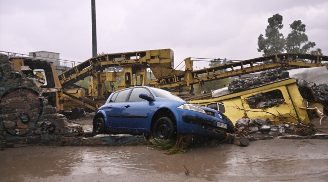 Yunanistan'da sel felaketi: 3 can kaybı