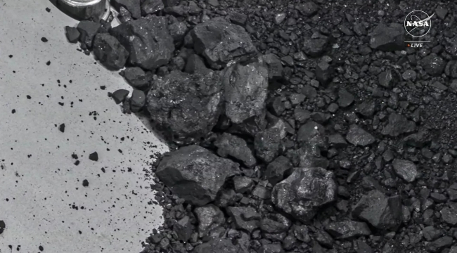 Bennu Asteroidi'nde su ve karbon bulundu