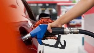 Benzine indirim bekleniyor: 0,67 TL